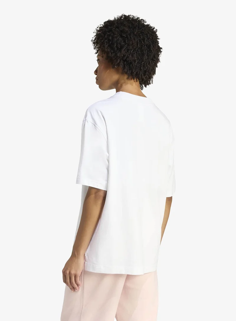 adidas Originals Essentials Linear  Oversized T-Shirt